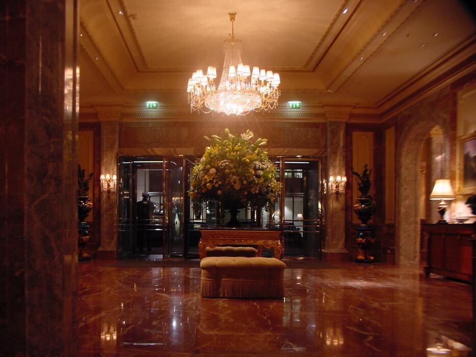 Bilder Naveen Mehling Compact Promotion