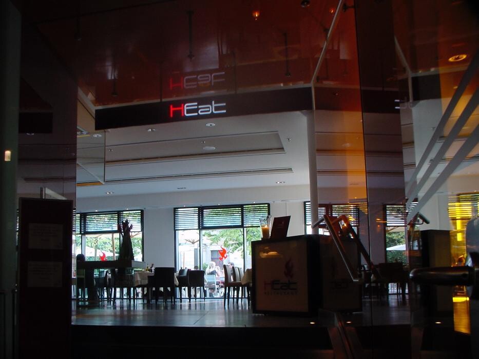 Bilder Naveen Mehling Compact Promotion