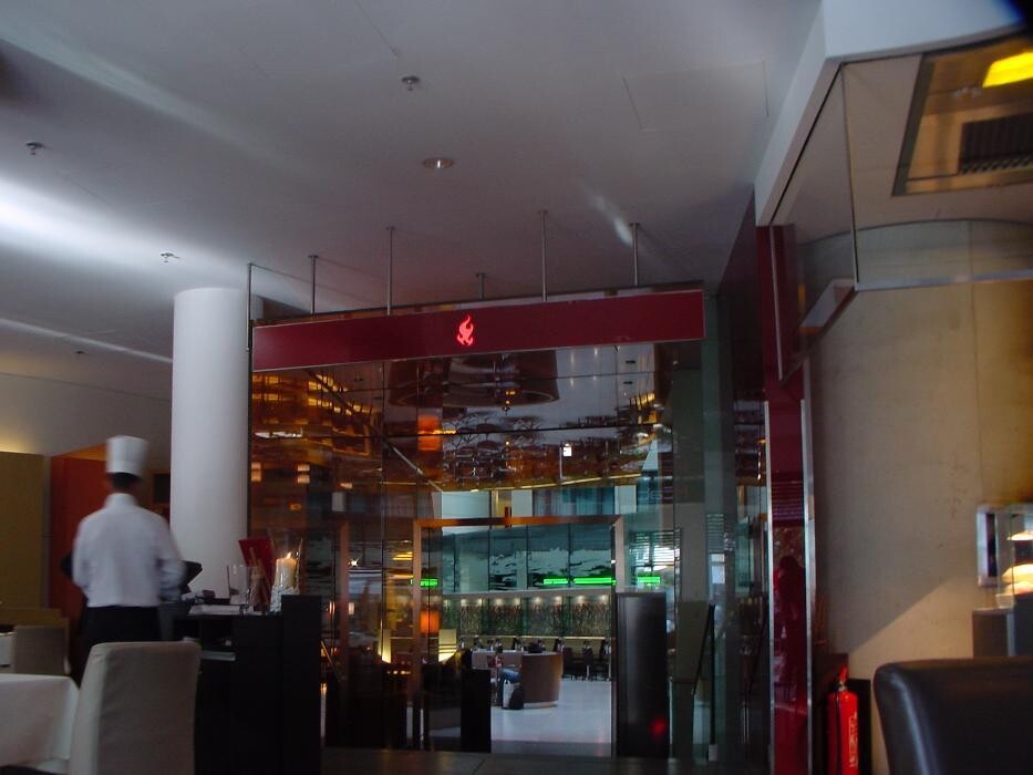 Bilder Naveen Mehling Compact Promotion