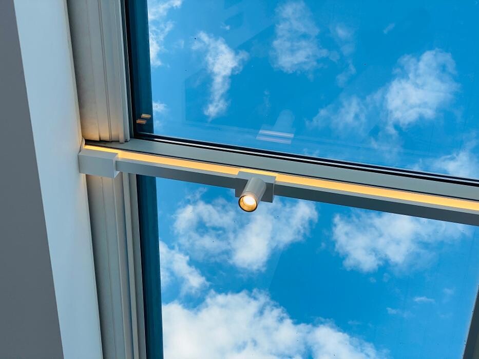 Bilder Naveen Mehling Compact Promotion