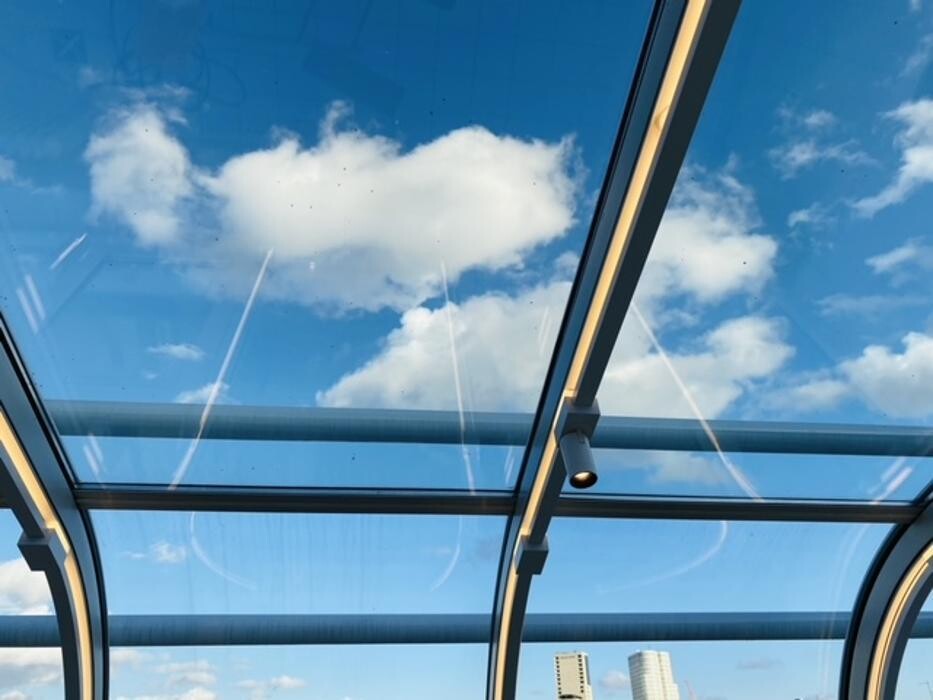 Bilder Naveen Mehling Compact Promotion