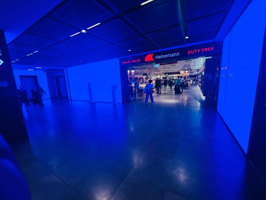 Bilder Naveen Mehling Compact Promotion