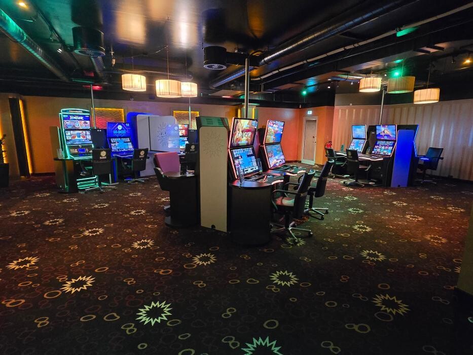 Bilder MERKUR SPIELHALLE Hannover