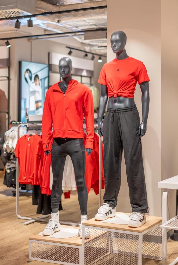 Bilder INTERSPORT Voswinkel Ettlinger Tor