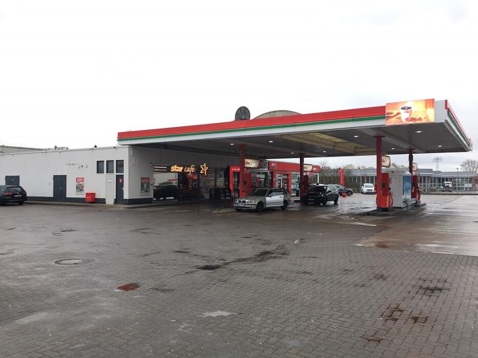 Bilder star Tankstelle