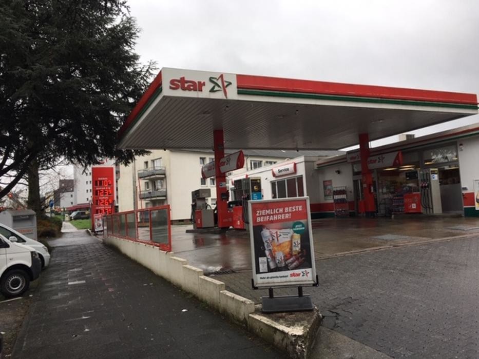 Bilder star Tankstelle