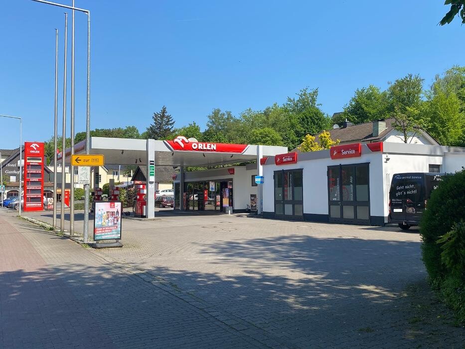 Bilder ORLEN Tankstelle
