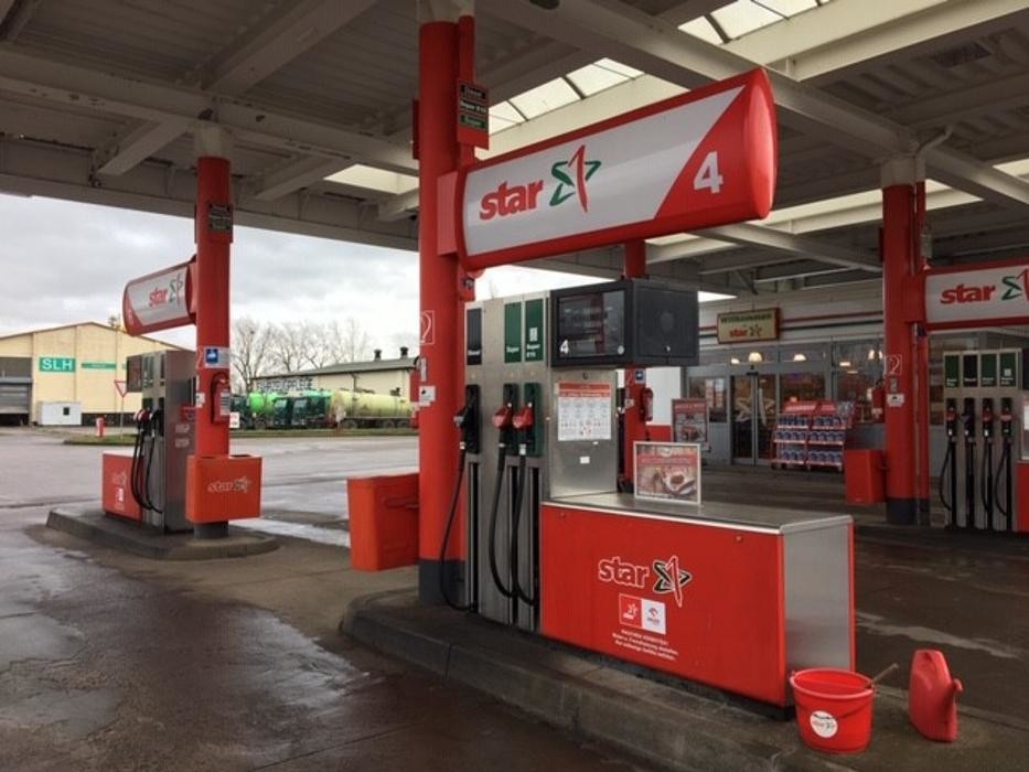 Bilder star Tankstelle