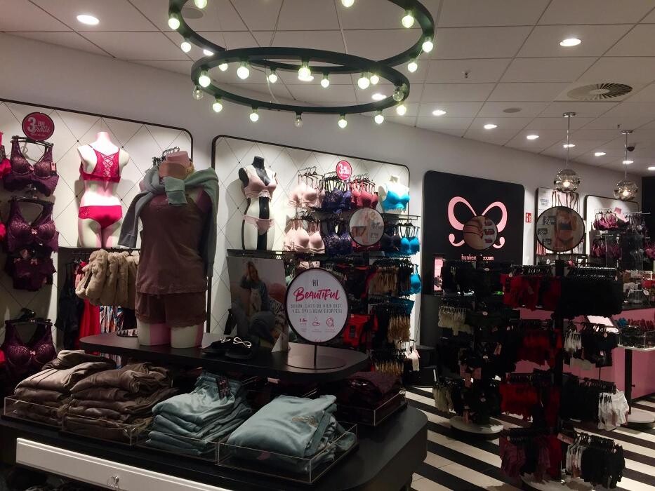 Bilder Hunkemöller