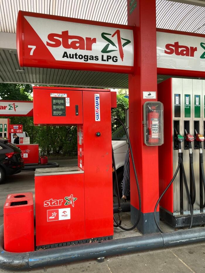 Bilder star Tankstelle