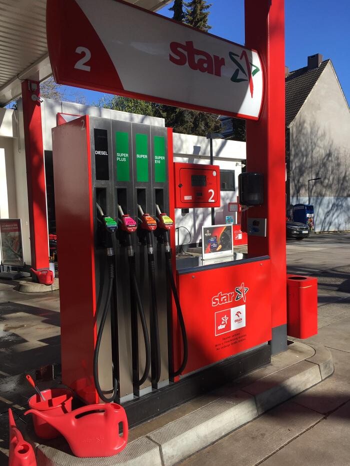 Bilder star Tankstelle