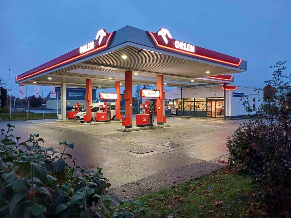 Bilder ORLEN Tankstelle