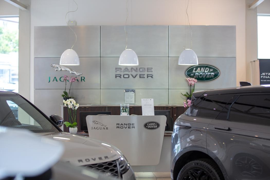 Bilder DINNEBIER PREMIUM-CARS | Jaguar|Land Rover Autohaus