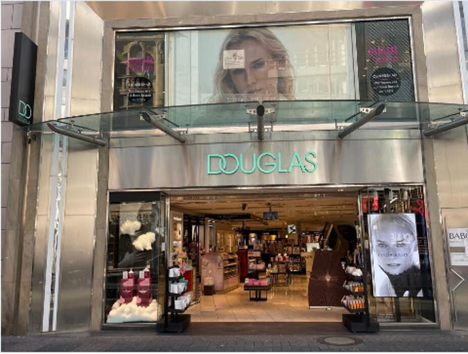 Bilder Douglas Köln Innenstadt Schildergasse