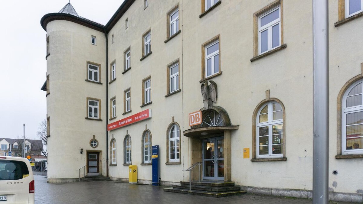 Bilder Schmitt & Hahn Buch und Presse im Bahnhof Forchheim