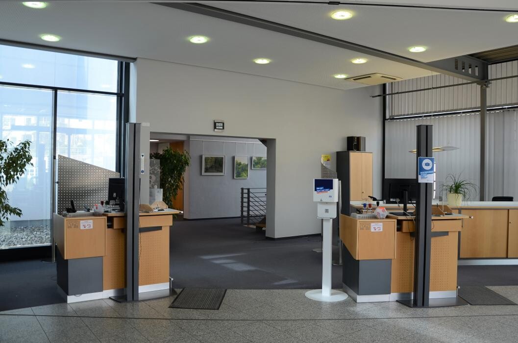 Bilder VR-Bank Ostalb eG - Filiale Essingen