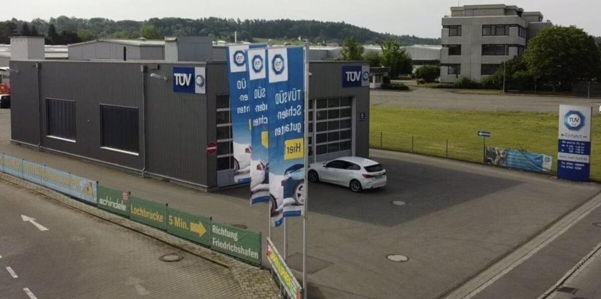 Bilder TÜV SÜD Service-Center Ravensburg