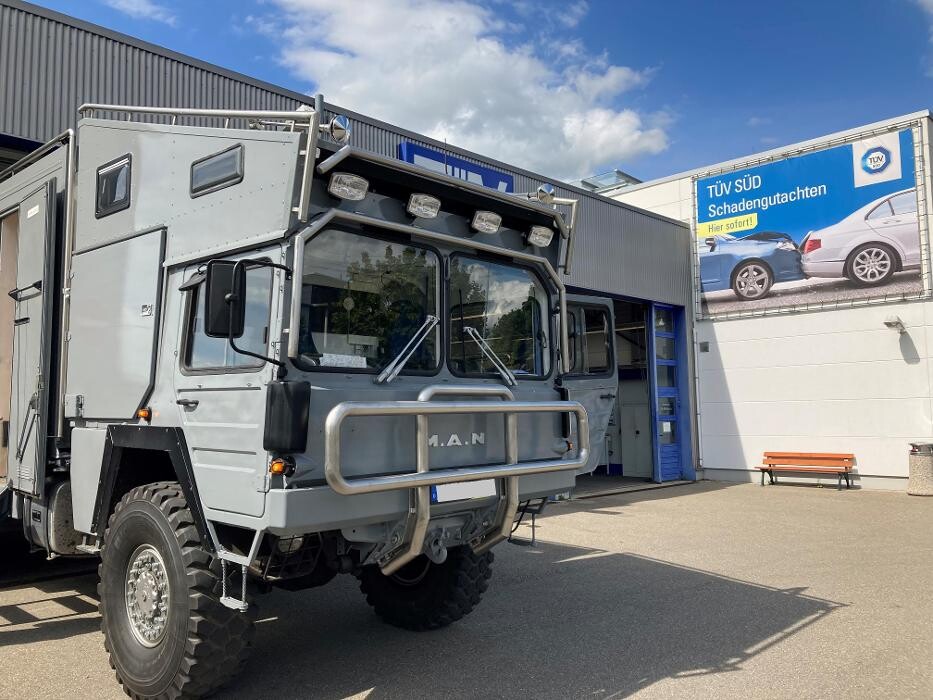 Bilder TÜV SÜD Service-Center Ravensburg