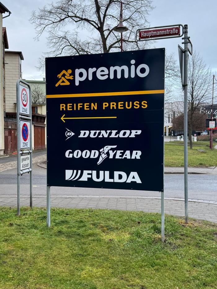 Bilder Premio Reifen + Autoservice Reifen Preuss
