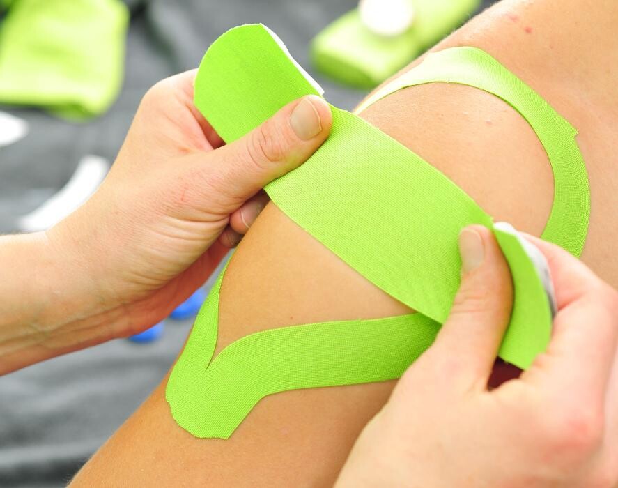 Bilder Vesalius Physio Therapie und Fitness