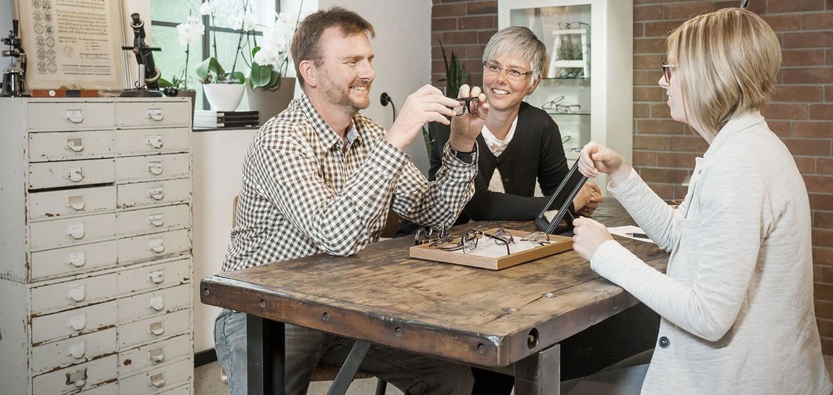 Bilder Schrader Optik & Akustik