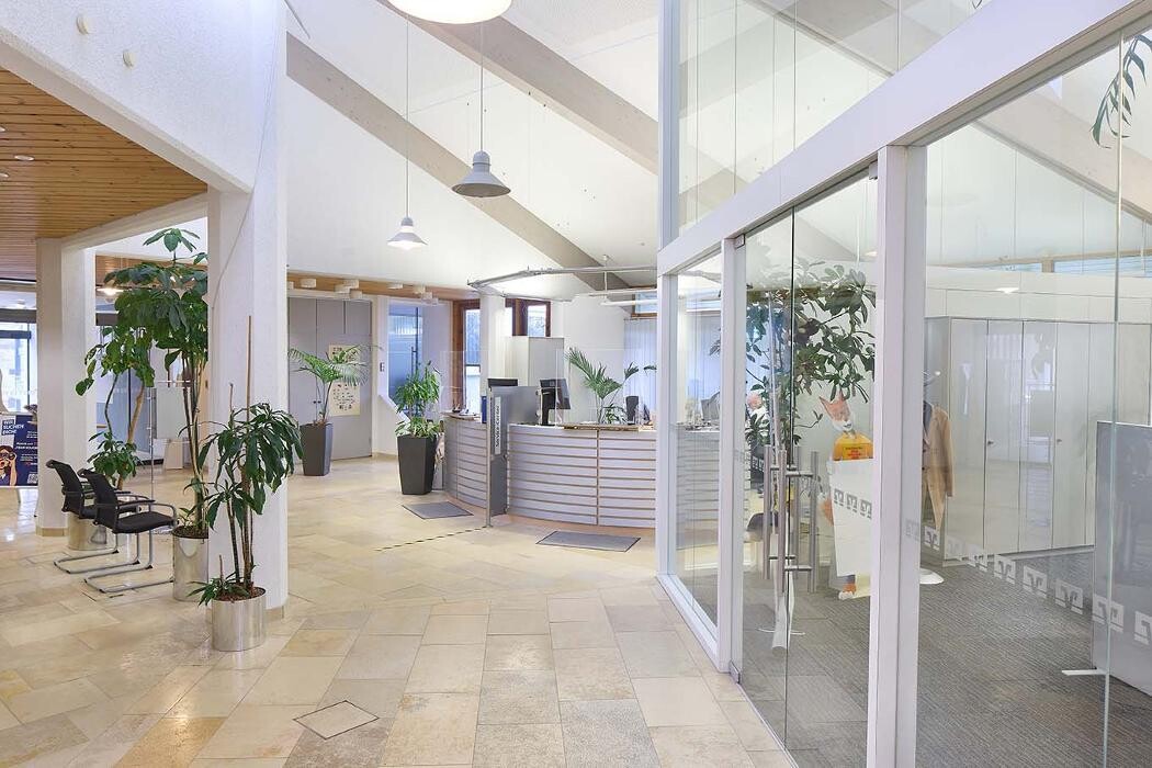 Bilder Volksbank in der Region eG Filiale Gomaringen