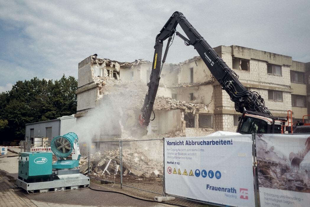 Bilder A. Frauenrath Abbruch und Recycling