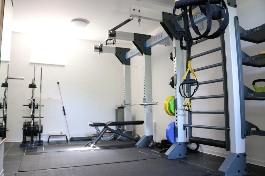 Bilder Institut für Bewegungstherapie und Rehabilitation GmbH