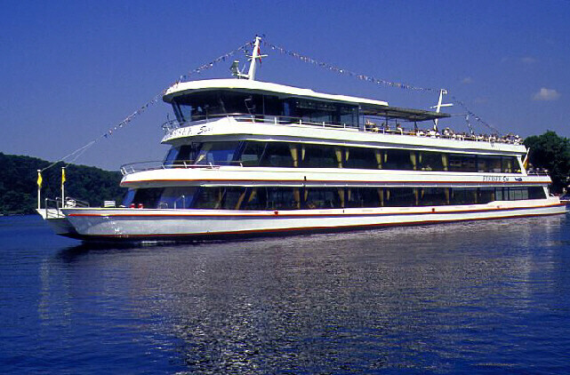 Bilder Personenschiffahrt Edersee GmbH & Co. Betriebs KG