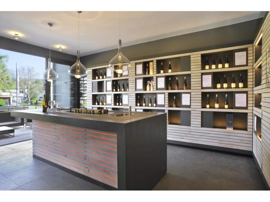 Bilder Balthasar Ress Weingut KG