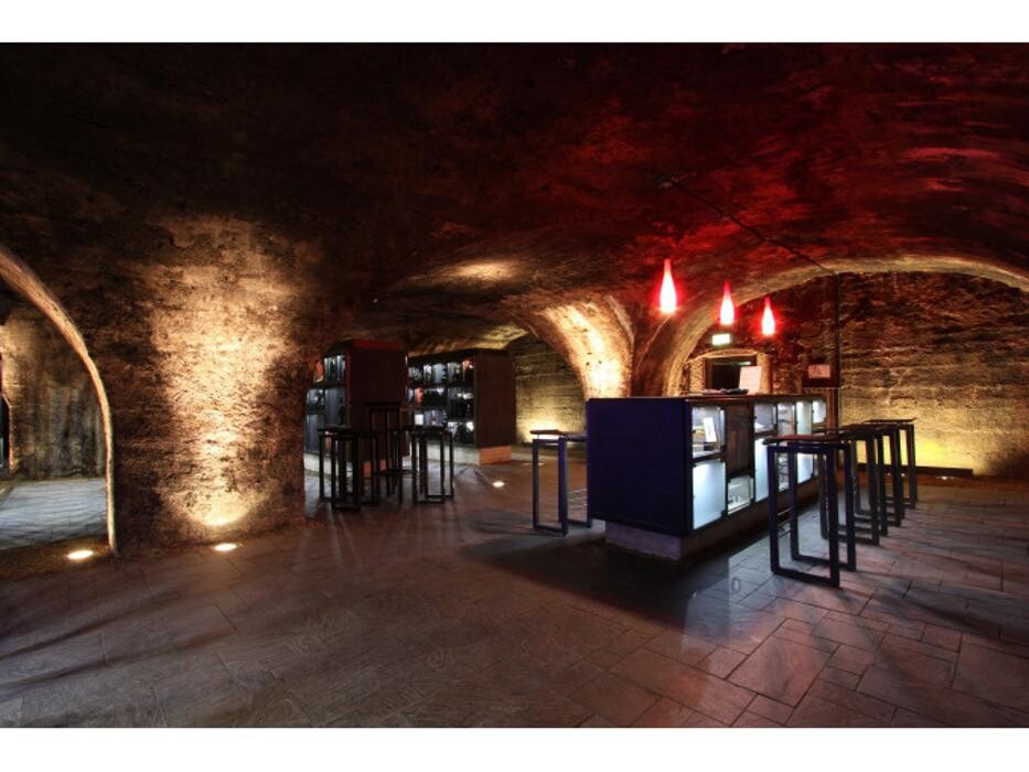 Bilder Balthasar Ress Weingut KG