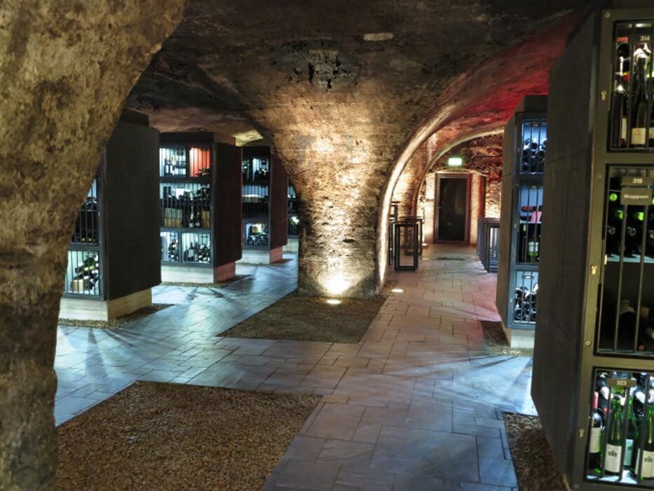 Bilder Balthasar Ress Weingut KG