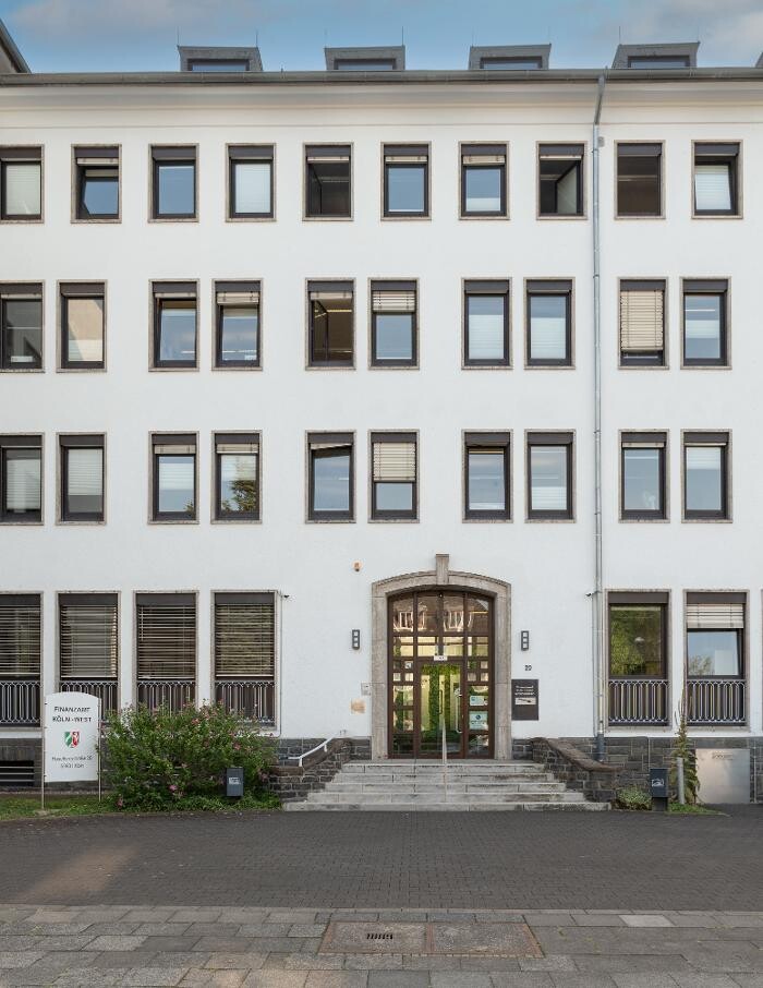 Bilder Finanzamt Köln-West