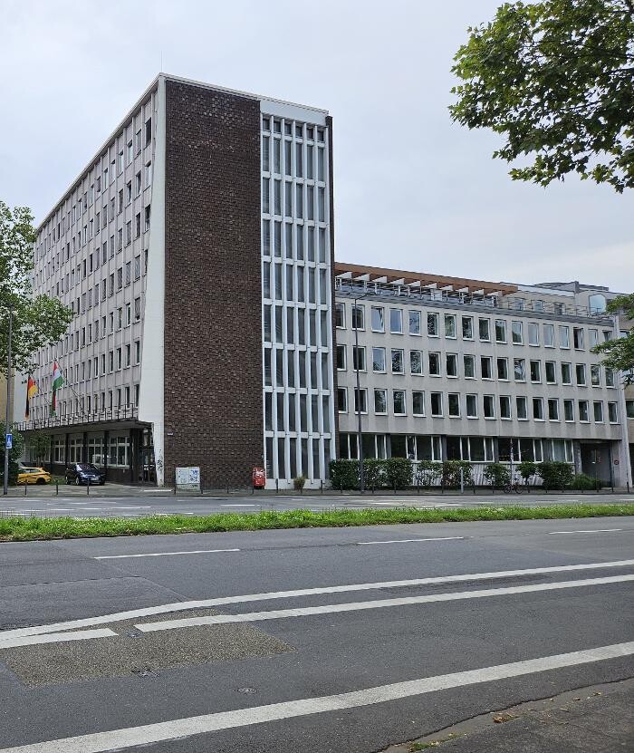 Bilder Finanzamt Köln-Mitte