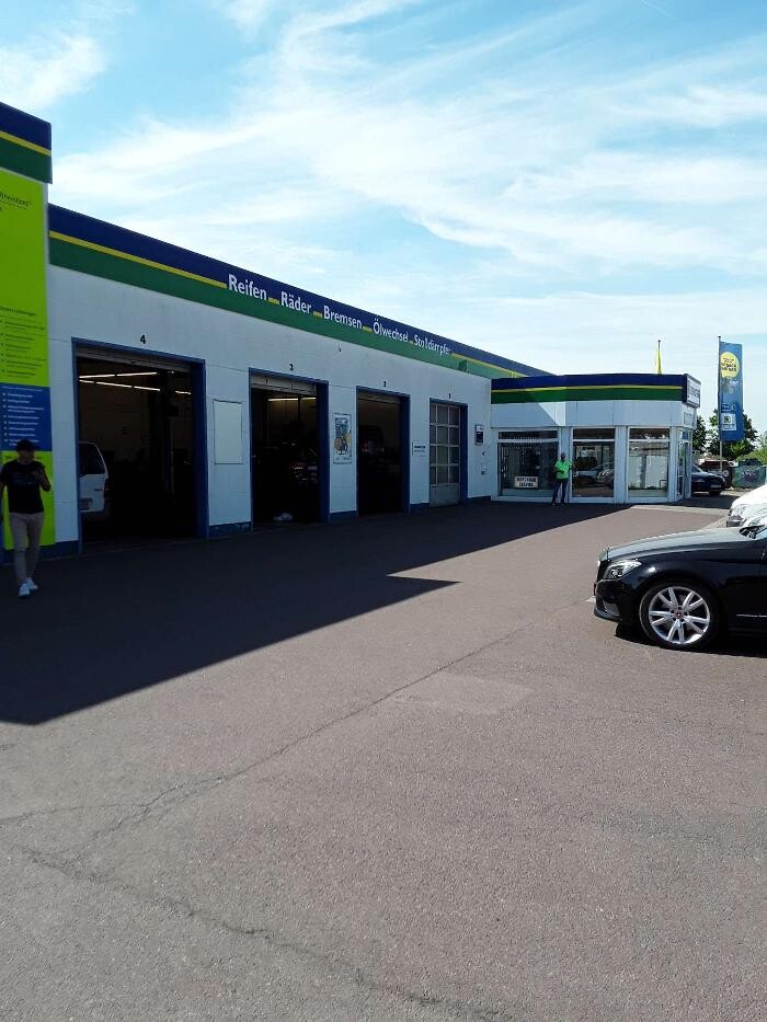 Bilder EUROMASTER Halle PKW & LKW