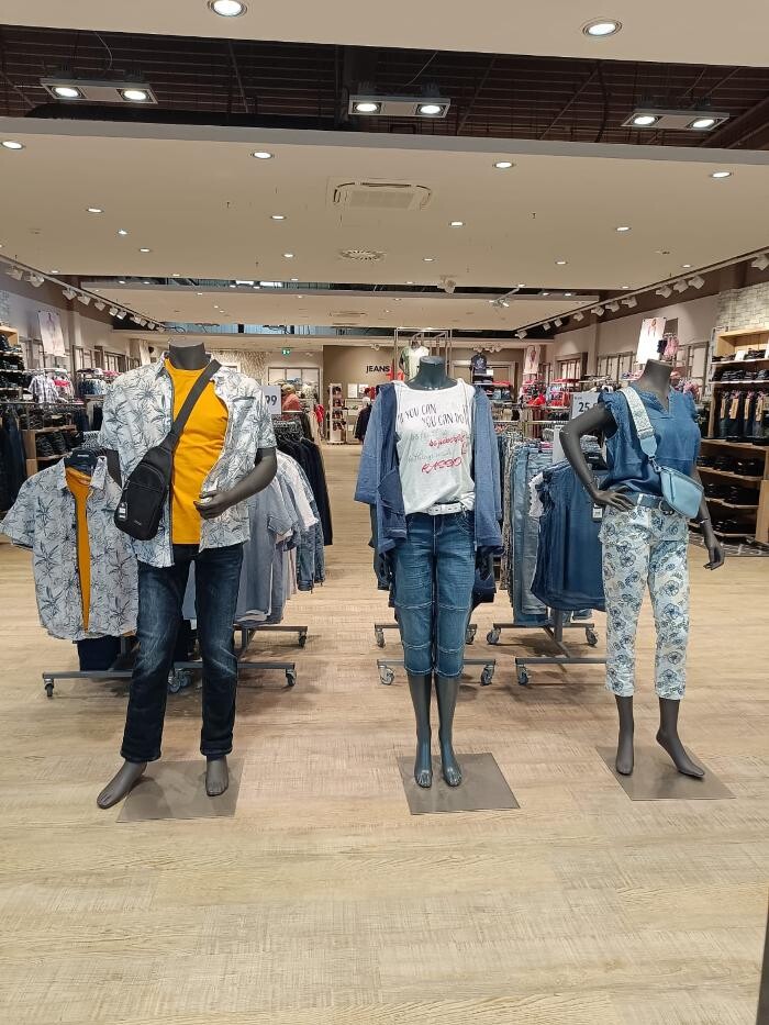 Bilder JEANS FRITZ