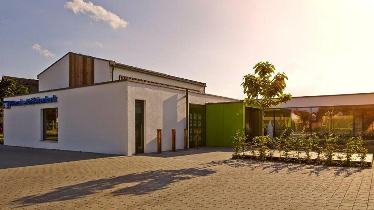 Bilder meine Volksbank Raiffeisenbank eG, Emmerting