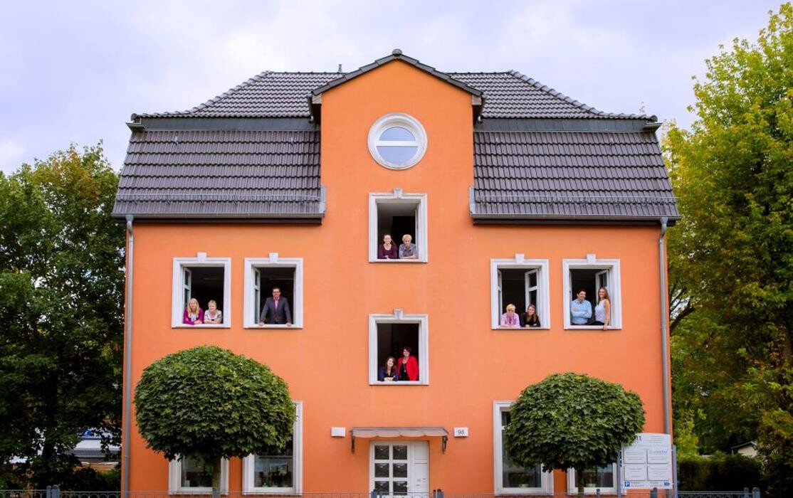 Bilder ADVISITAX Steuerberatungsgesellschaft mbH & Co. Berlin-Mahlsdorf KG