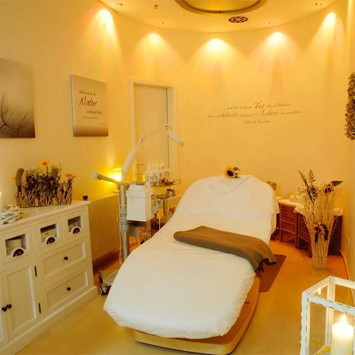 Bilder Petersbogen-Apotheke (WeAreFamily-Apotheken)