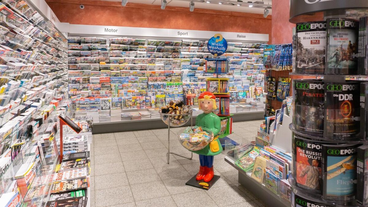 Bilder Schmitt & Hahn Buch und Presse im Hauptbahnhof Regensburg