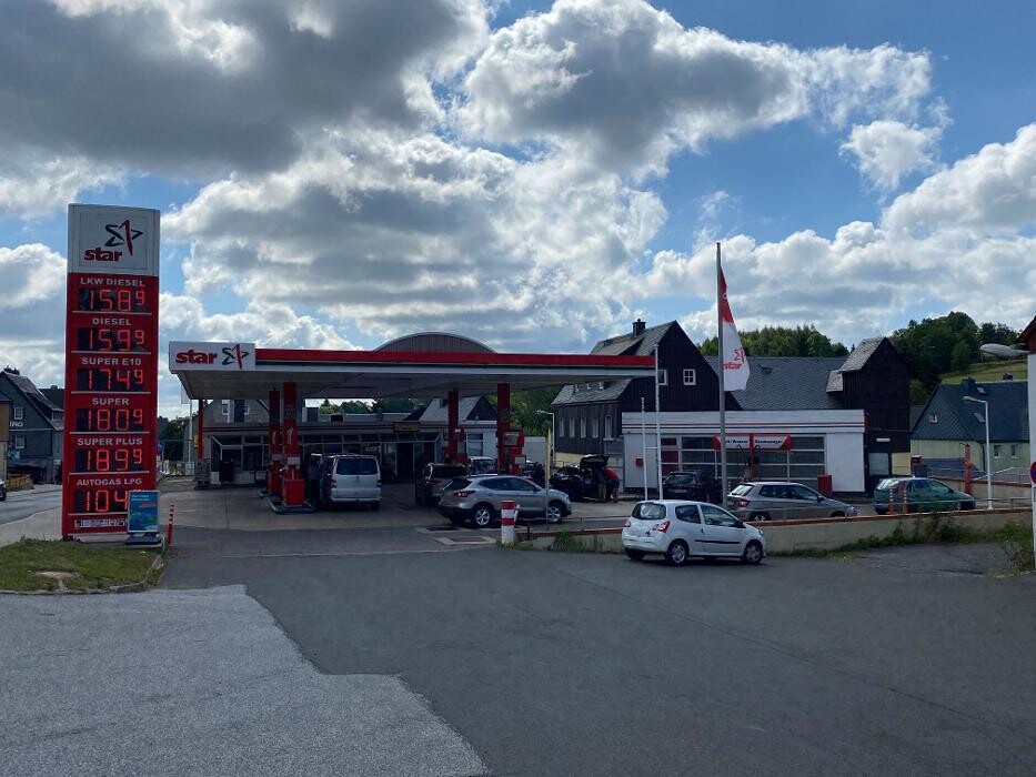 Bilder star Tankstelle