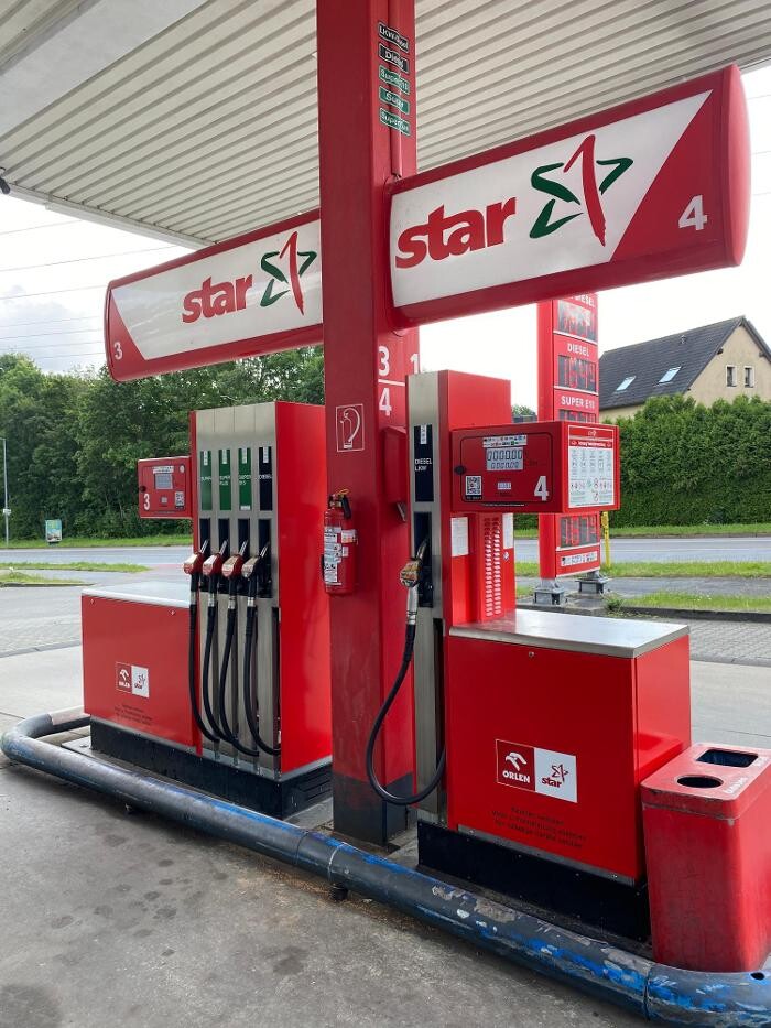 Bilder star Tankstelle