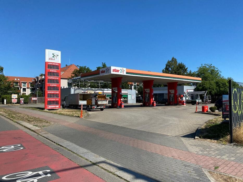 Bilder star Tankstelle