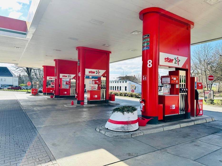 Bilder star Tankstelle