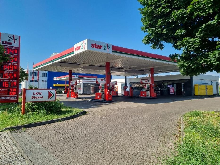 Bilder star Tankstelle