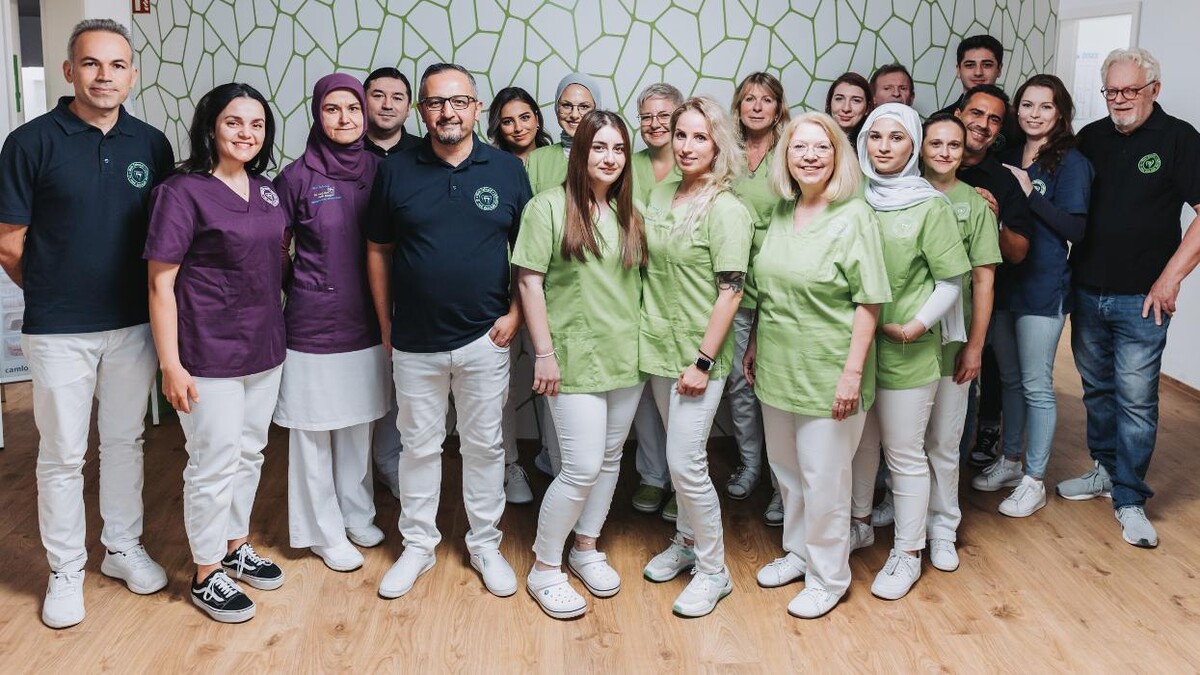 Bilder Dr. Kadir Aksogan, Zahnarzt Frankenthal, Zahnmedizin, Implantologie, Kieferorthopädie