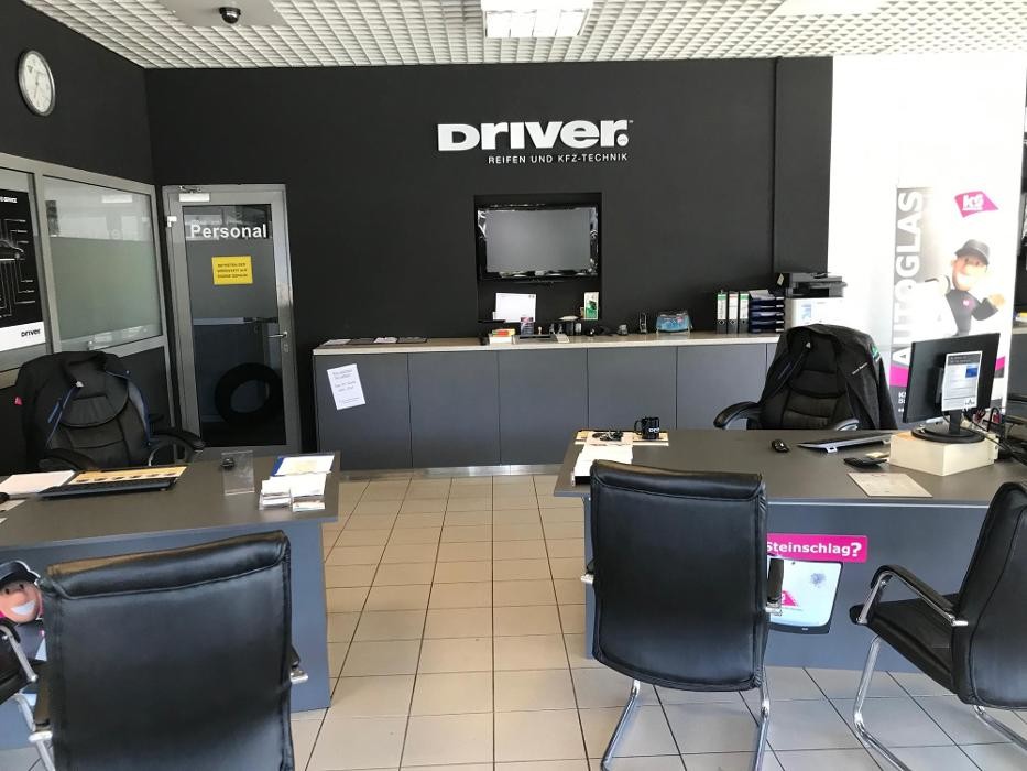 Bilder Driver Center Simon Bavinck