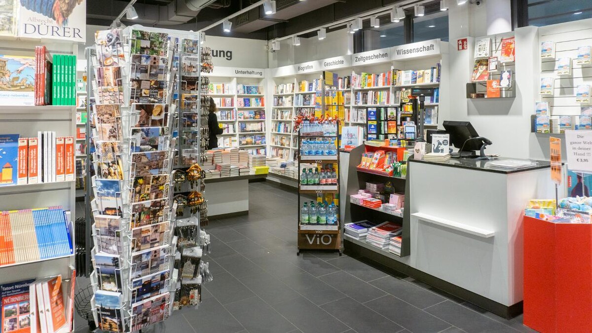 Bilder Schmitt & Hahn Buch und Presse im Hauptbahnhof Nürnberg - Mittelhalle