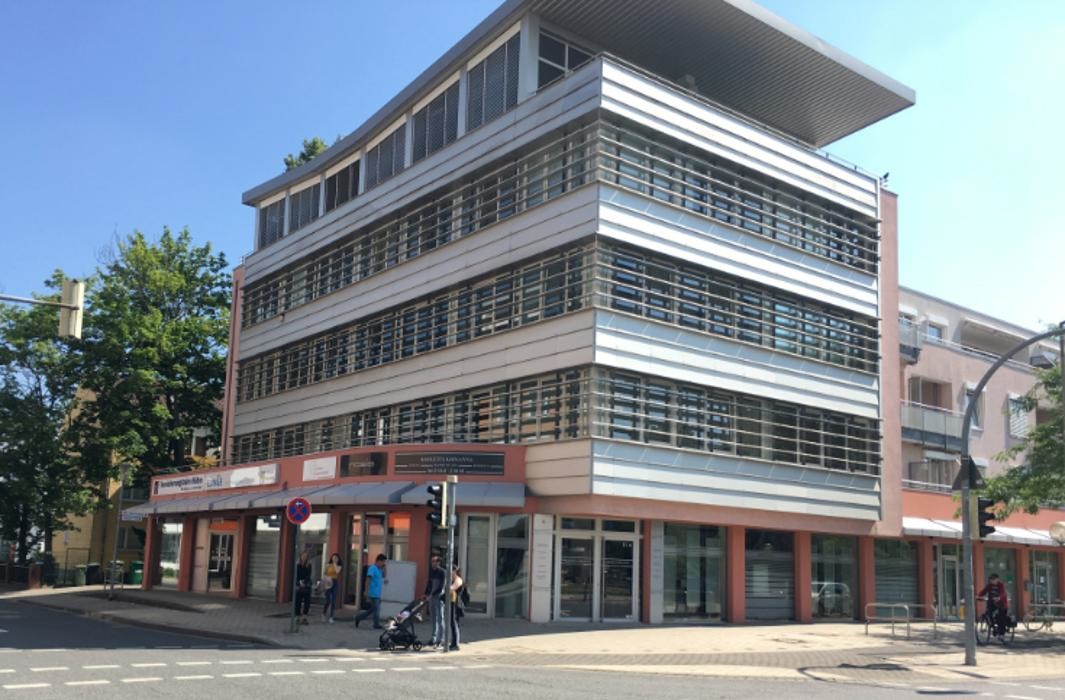 Bilder DHS GmbH & Co KG Versicherungsmakler