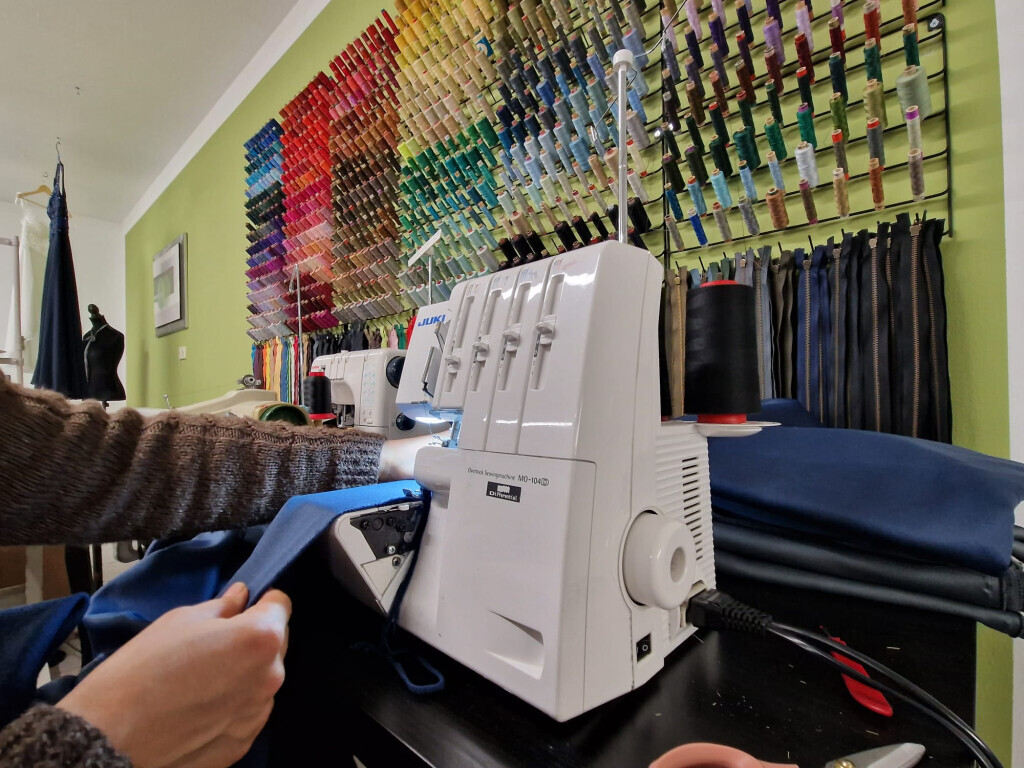 Bilder Akca Änderungsschneiderei